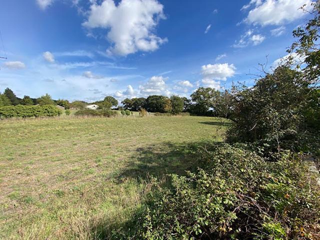 Location Terrain 2000 m2 Nozay