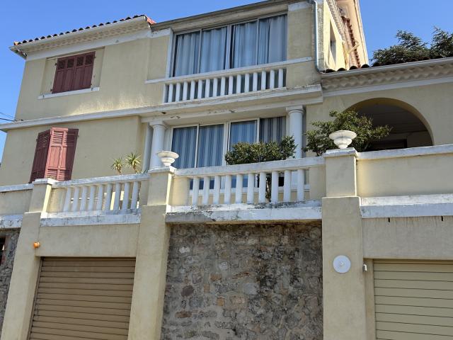 Location TOULON AGUILLON | Grech Immobilier