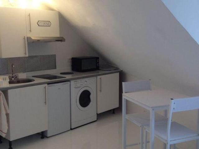 Location tres beau studio paris 10