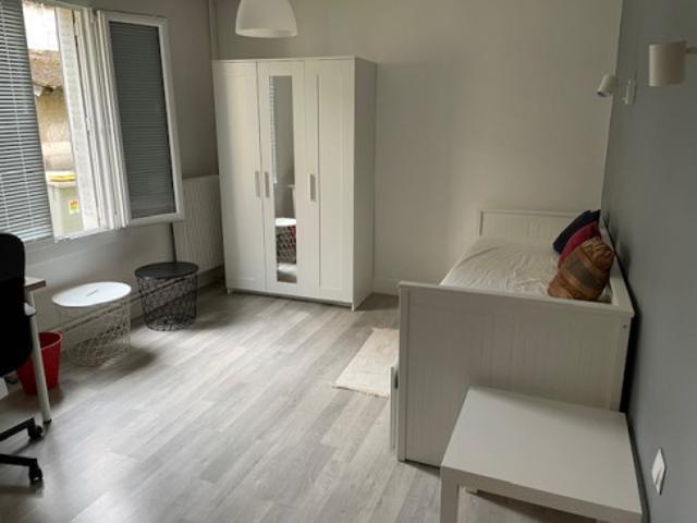 location Tres joli T1 proche BSB, Tram et Commerces