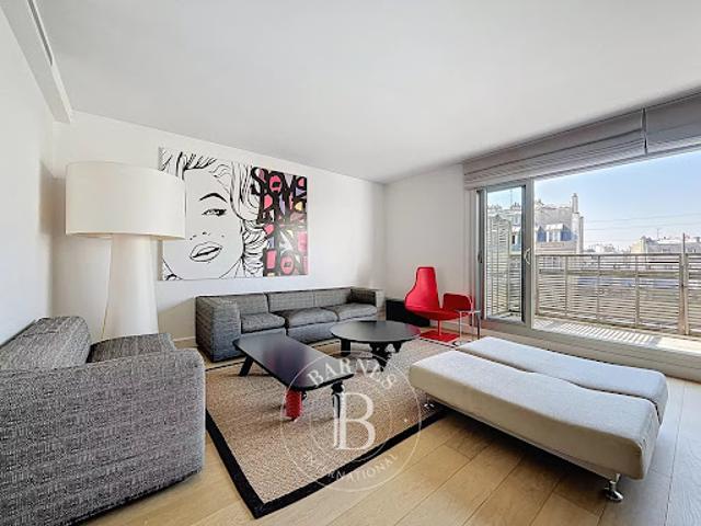 Location Triplex 5 pièces 150 m2 Paris 16ème