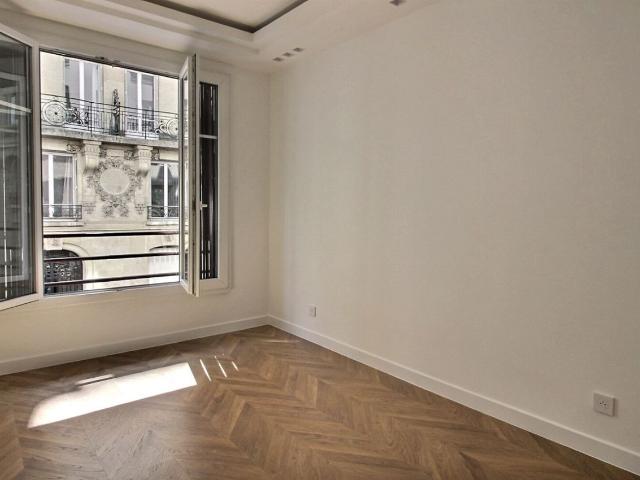 Location vide Appartement Neuilly Sur Seine 2 pièces 43 m2 Pont de Neuilly