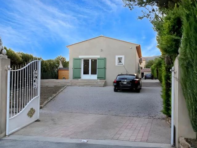 location villa 4 Pièce s
