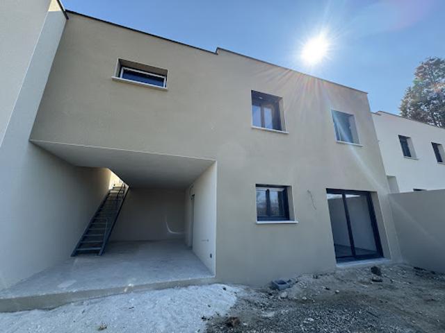 Location Villa 4 pièces 93.6 m2 Annonay