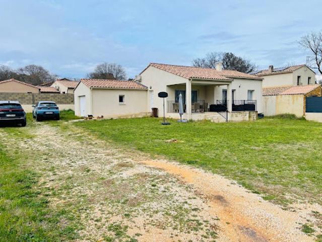 Location Villa 4 pièces 92 m2 Aigaliers