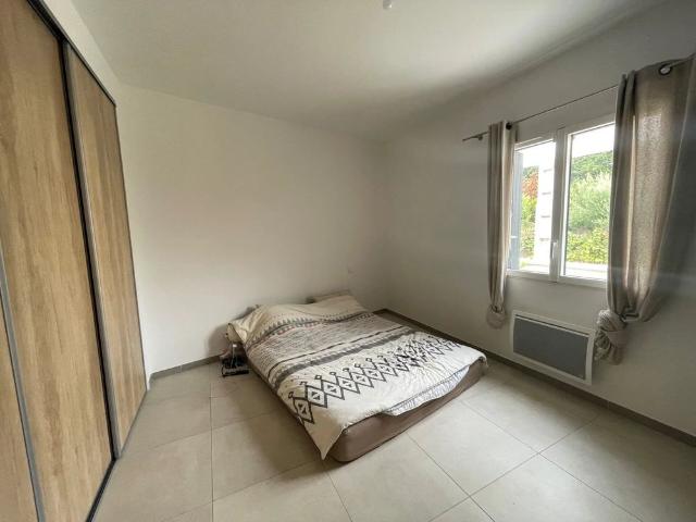 Location Villa 4 pièces 102 m2 à Aspiran