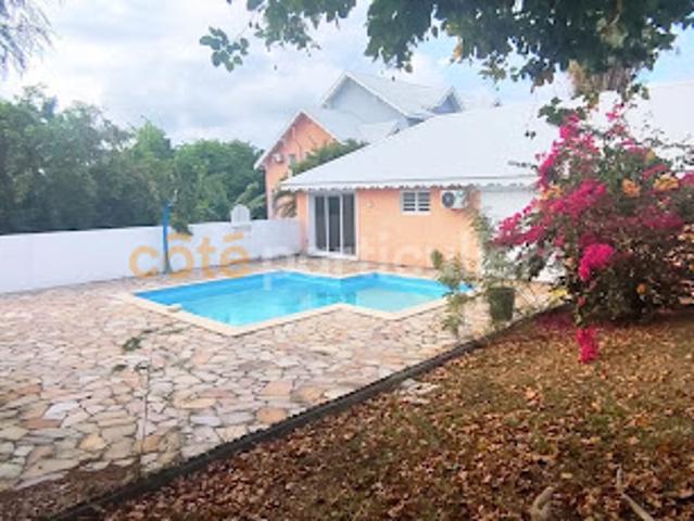 Location Villa 4 pièces 112.6 m2 Saint François