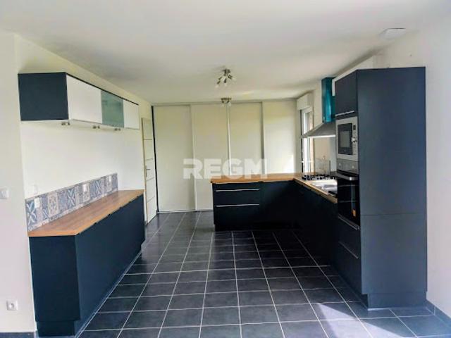 Location Villa 4 pièces 113 m2 Carvin
