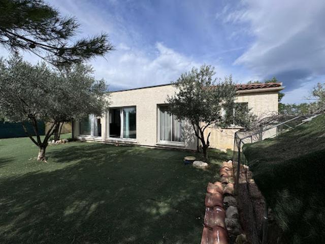 Location Villa 4 pièces 114.03 m2 Saint Paul et Valmalle