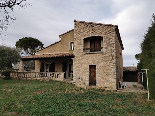 Location Villa 4 pièces 124.8 m2 Rochefort du Gard