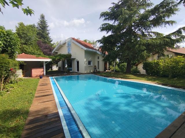 Location Villa 4 pièces 161.78 m2 Saint Julien en Genevois