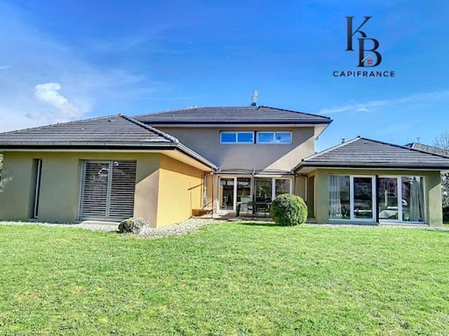 Location Villa 4 pièces 181 m2 Vétraz Monthoux