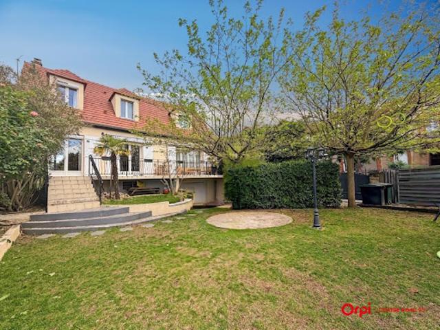 Location Villa 5 pièces 123 m2 Argenteuil