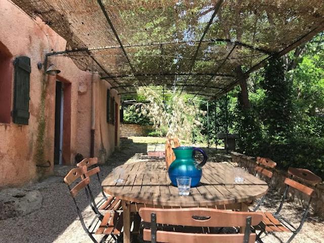 Location Villa 5 pièces 250 m2 Grasse