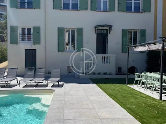 Location Villa 8 pièces 237 m2 Cannes