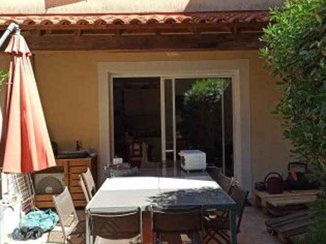 Location Villa 1 pièce 80 m2 Martigues