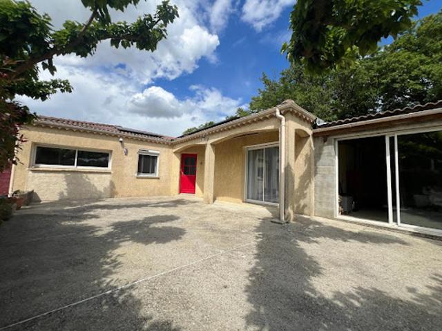 Location Villa 3 pièces 140 m2 Grane