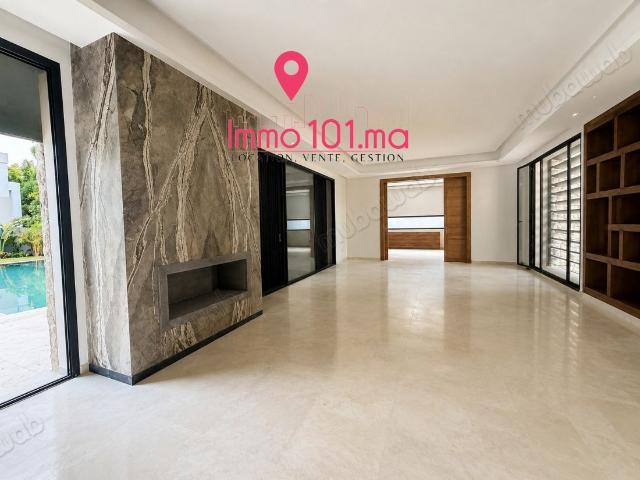 Location villa moderne à Souissi