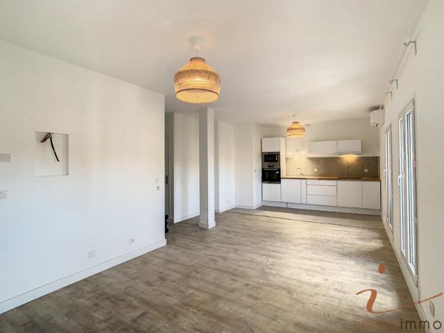 LOCATION A L'ANNEE F3 CENTRE VILLE BEZIERS