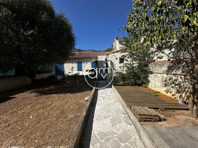Location À louer – Maison individuelle avec jardin et terrasse – Secteur La Loubière | AMV Immobilier