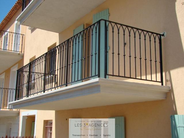 Location A LOUER F2 LA MOLE | Les 3 Agences
