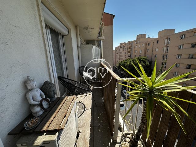 Location À louer – Grand T2 bis meublé – Pont du Las, Toulon | AMV Immobilier