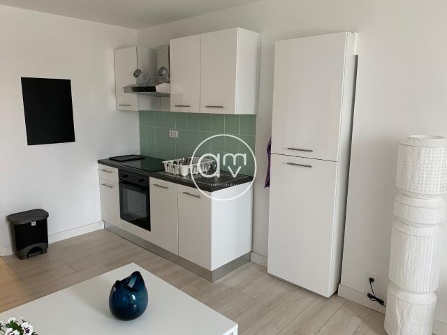 Location A LOUER T2 MEUBLE / VALBOURDIN TOULON | AMV Immobilier