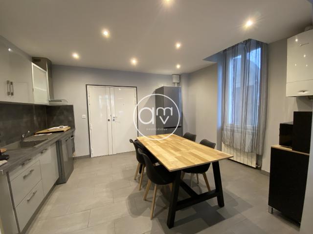 Location À LOUER – T2 Meublé – Centre Ville de Toulon | AMV Immobilier
