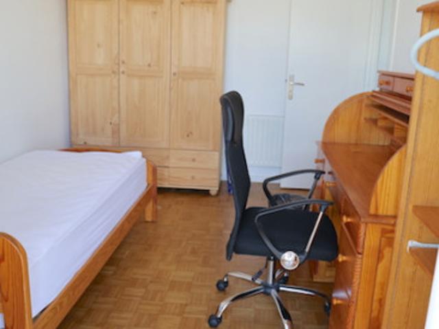 location à 5 mn à pied campus Beaulieu
