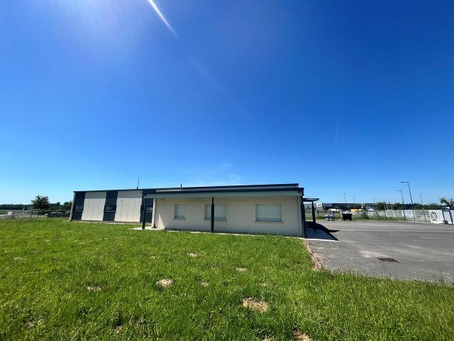 Location atelier bureaux Villers Bocage Proche N25 et zone d'activités