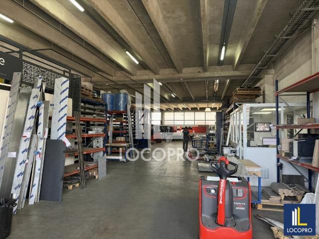 Location local d'activité Carros Zone industrielle
