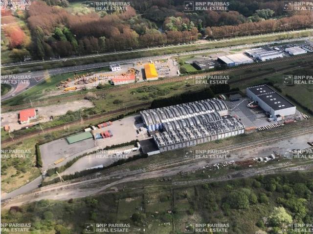 Location entrepôt Coudekerque Branche Accès autoroutier