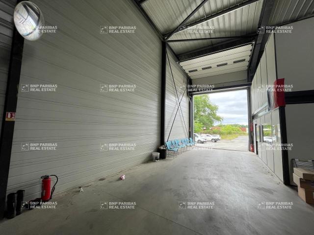Location activité entrepôt 1127 m²