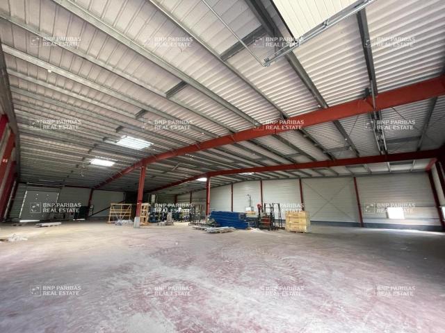 Location activité entrepôt 1450 m²