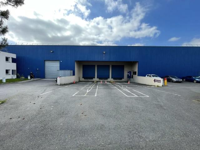 Location local d'activité Gonesse Triphasé 250 kVA