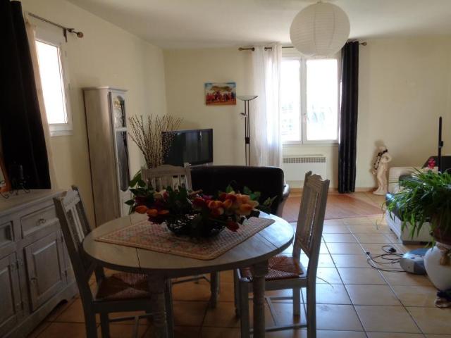 LOCATION Appart T3 en rdc 68,50 m2 environ