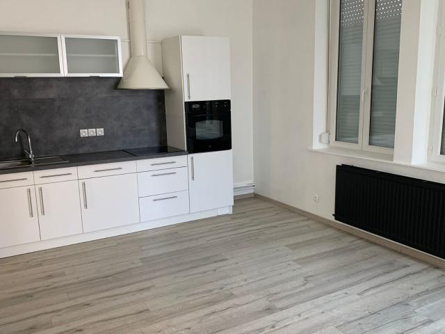 Location appartement, 43 m² T 2 à Amiens, 720 €