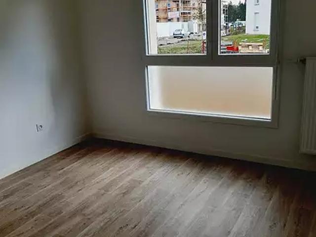 location appartement, 41.69 m² terrasse parking