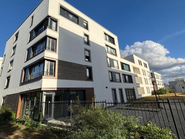 Location appartement, 41 m² T 2 à Tours, 650 €