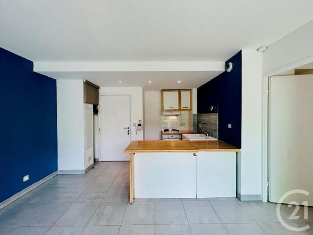 Location Appartement 42 m² à Montpellier 790 ¤ CC /mois