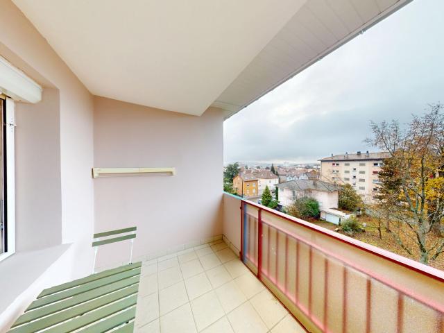 Location appartement, 47.81 m² T 2 à Belfort, 670 €