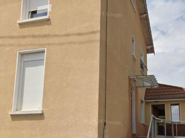 Location appartement, 45.67 m² T 2 à Oullins, 810 €