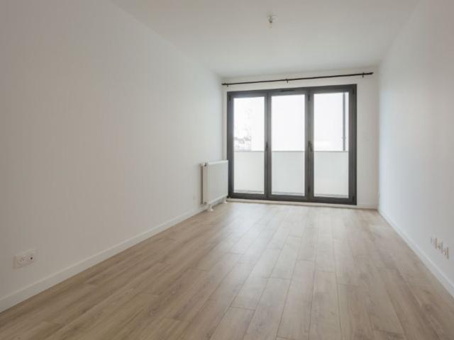 Location appartement, 45.09 m² T 2 à Sainte Geneviève des Bois, 920 €
