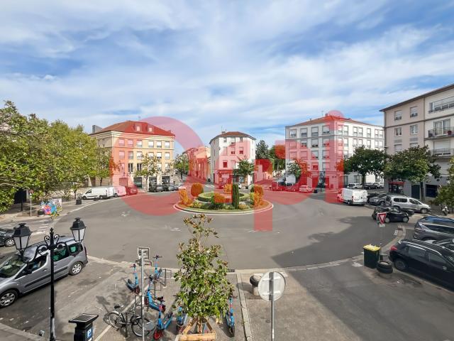 Location appartement, 45 m² T 3 à Lyon 3, 1 200 €