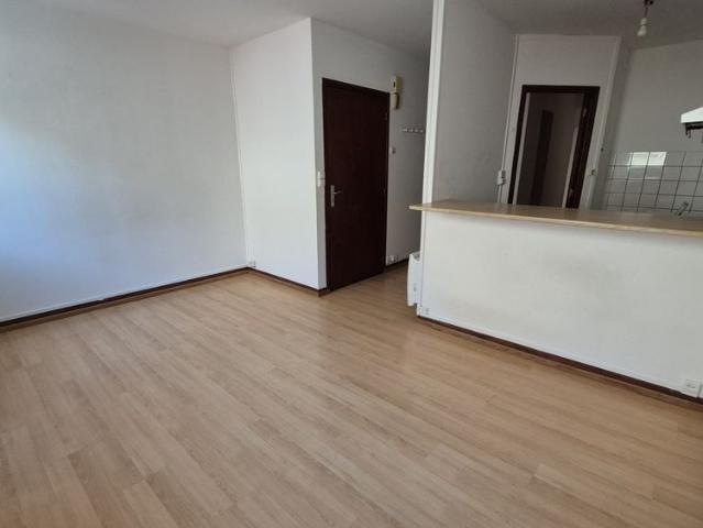 Location Appartement 45m² WIMEREUX 62930