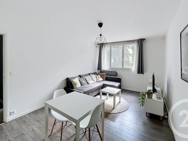Location Appartement 46 m² à Thiais 1 003 ¤ CC /mois