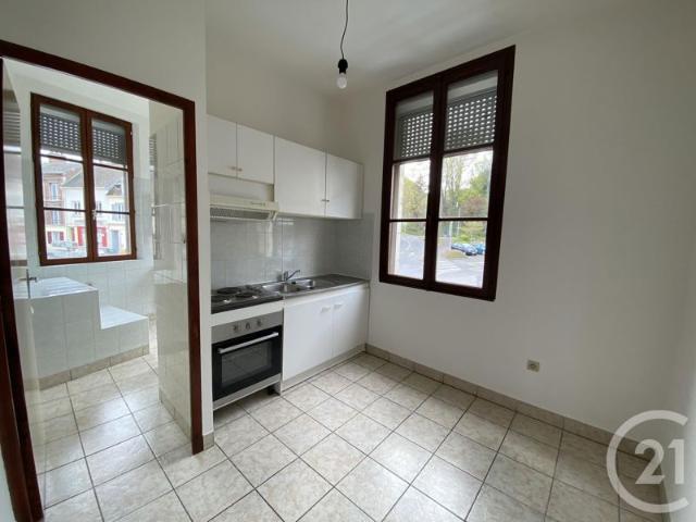 Location Appartement 48 m² à Beauvais 543 ¤ CC /mois