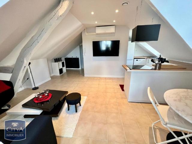 Location Appartement 4 pièces 42m² ST CYR SUR LOIRE 37540