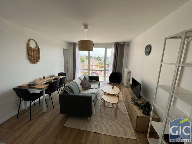 Location Appartement 4 pièces 57m²