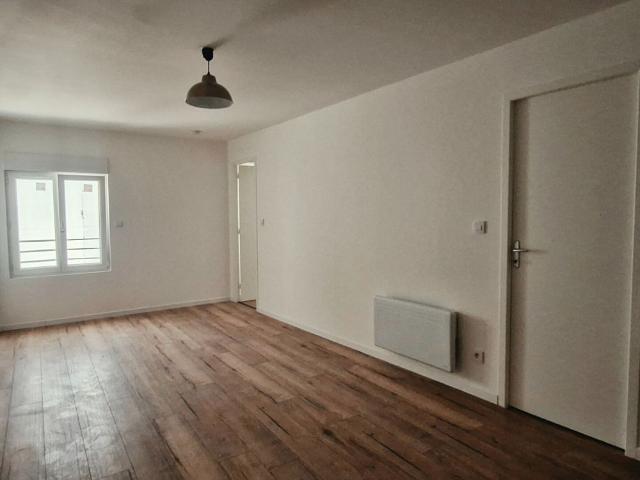 Location Appartement 4 pièces 55m²